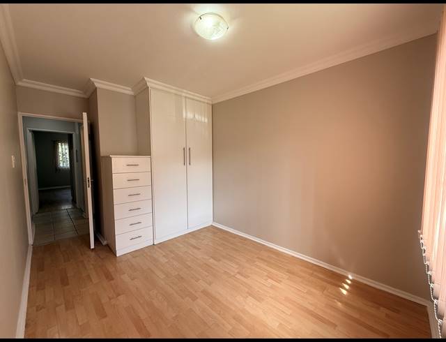 2 BEDROOM APARTMENT FOR SALE IN MALVERN